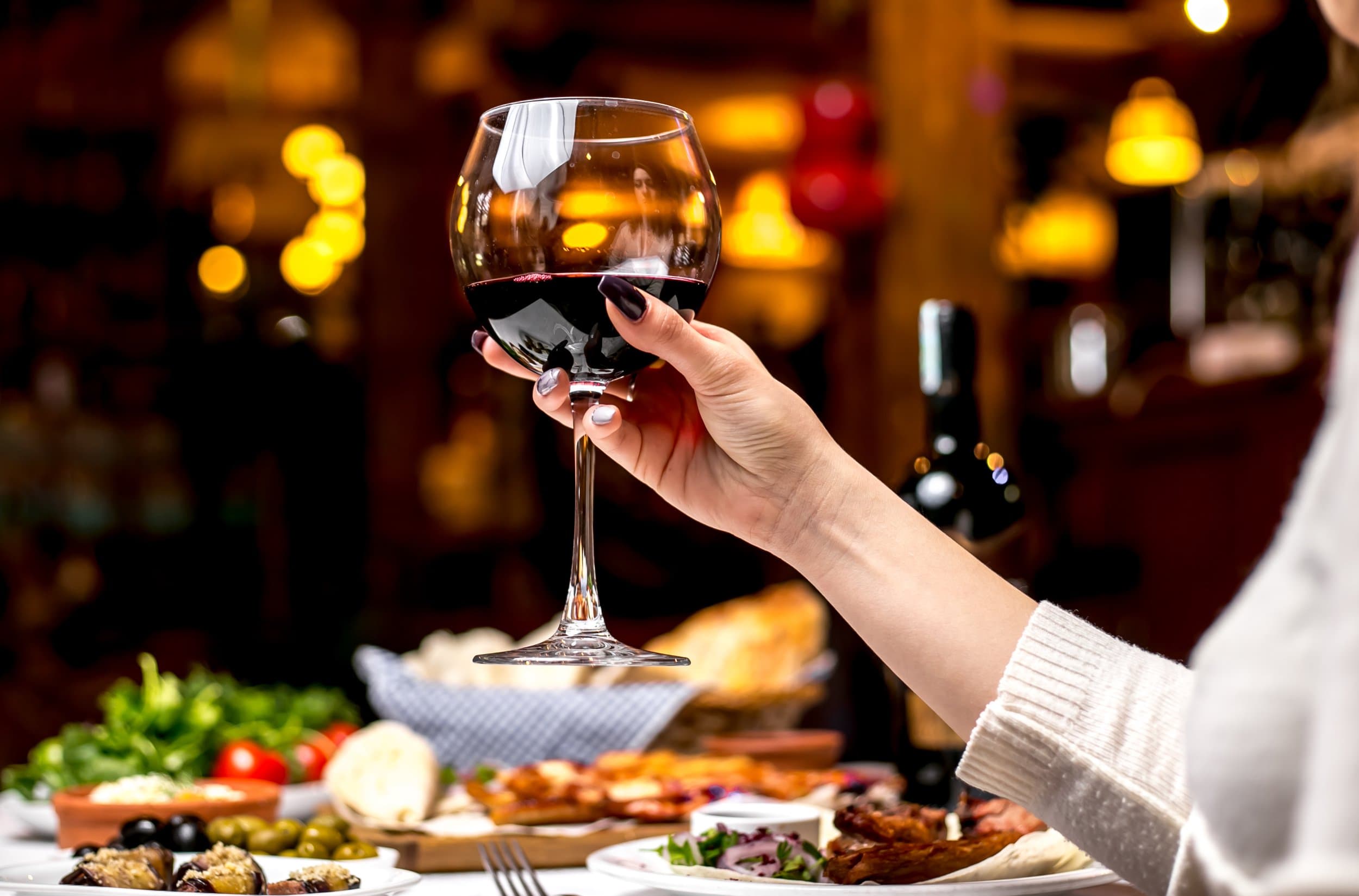 Como vender vinho por atacado online: um guia definitivo