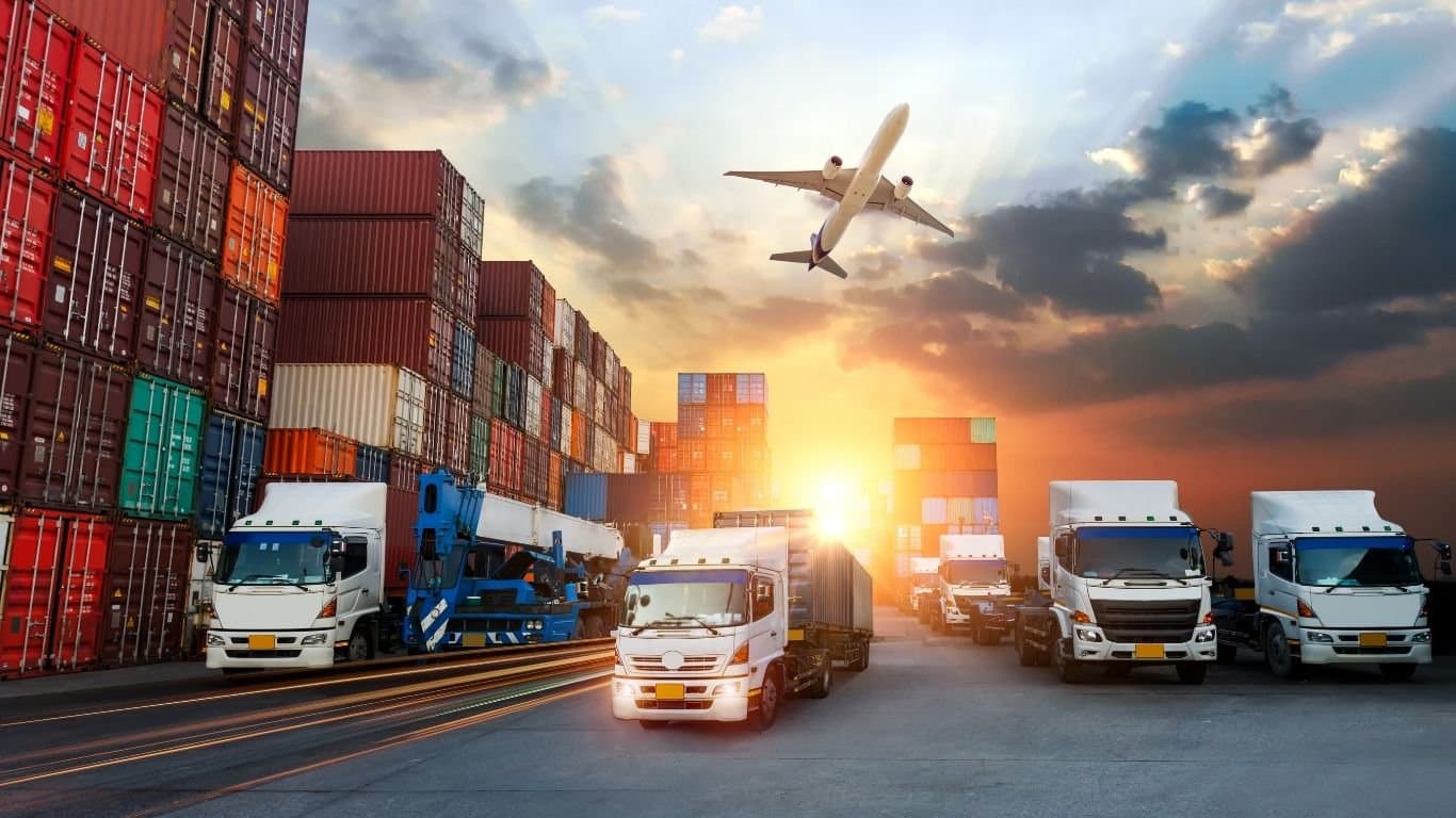 Qual o melhor transporte para exportar seu produto? Entenda as diferenças
